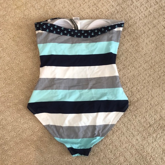 Tommy Bahama One Piece Swimsuit Size 6 - Picture 2 of 5